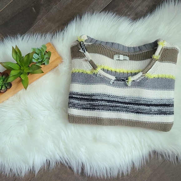 Lou & Grey Balloon Sleeve Sweater - Picture 4 of 9